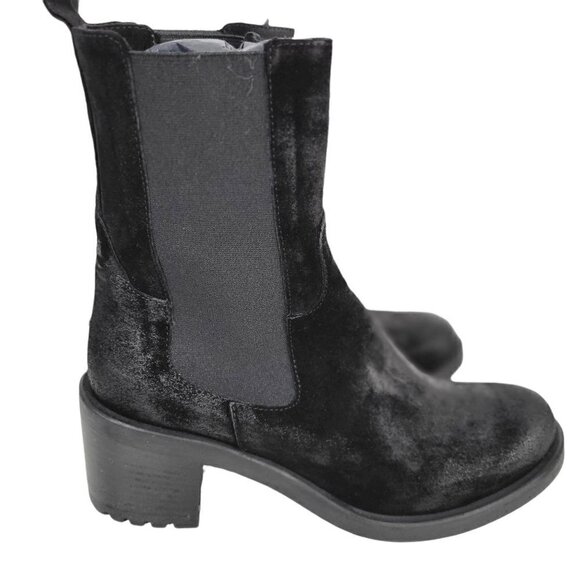 Made In Italy Suede Chelsea Booties Ankle Boots Women Black Size 10 - Picture 7 of 16